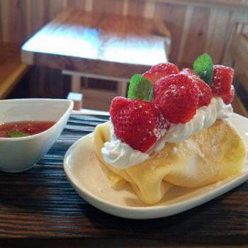 『いちごカフェ』のご案内です