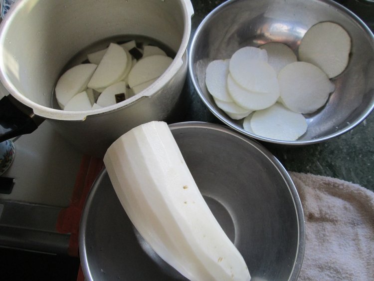 大根丸ごと一本