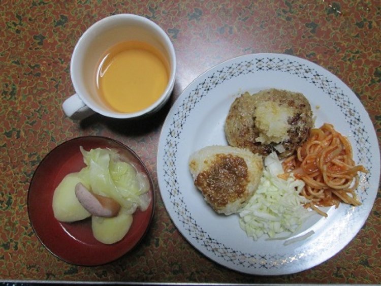 春雨入りのハンバーグ〇
