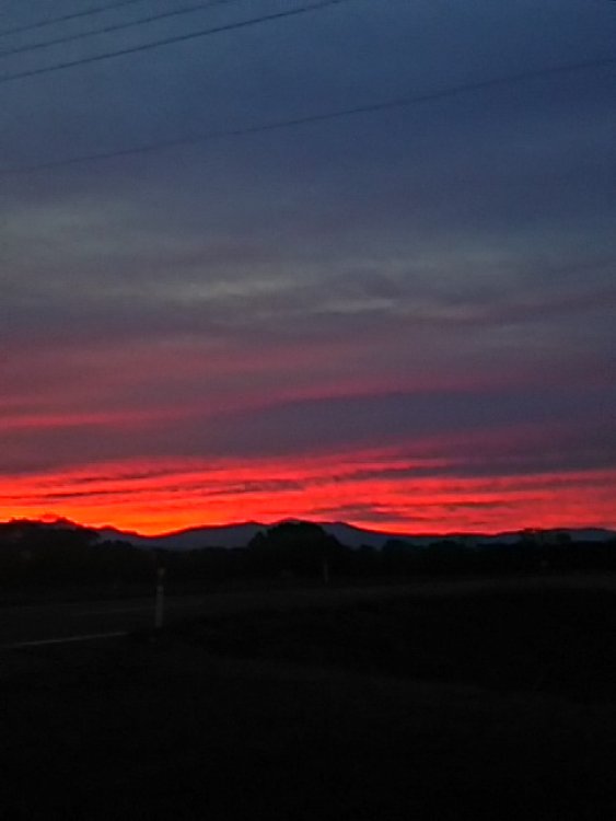 5時48分の朝焼け